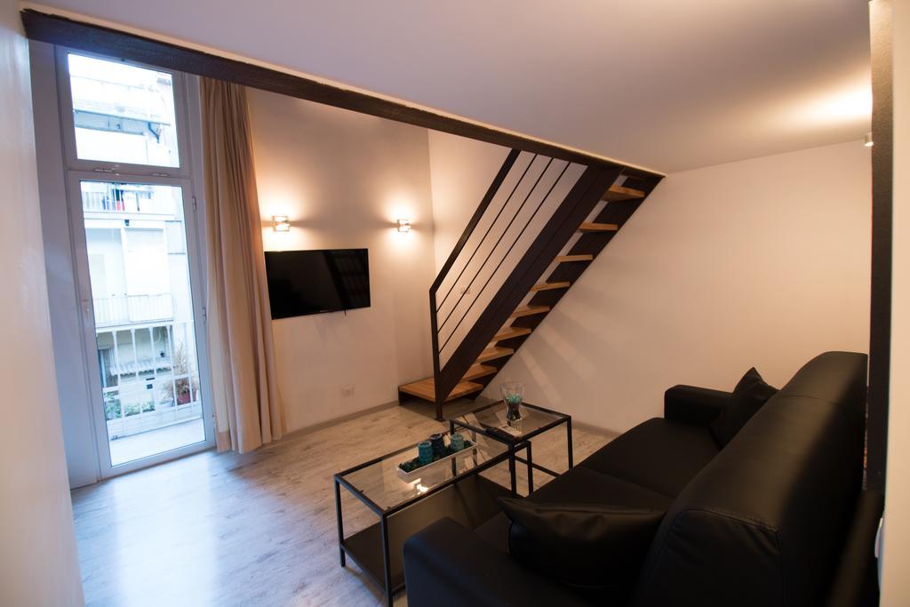 Inner House Рим Стая снимка