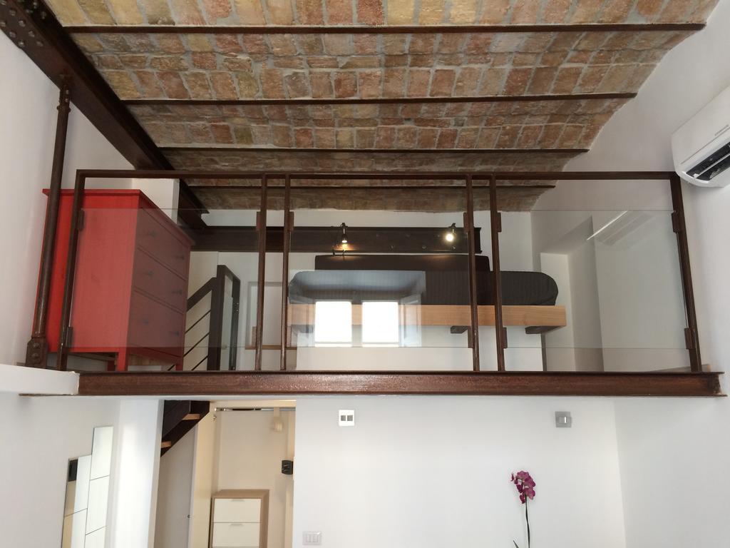Inner House Рим Стая снимка