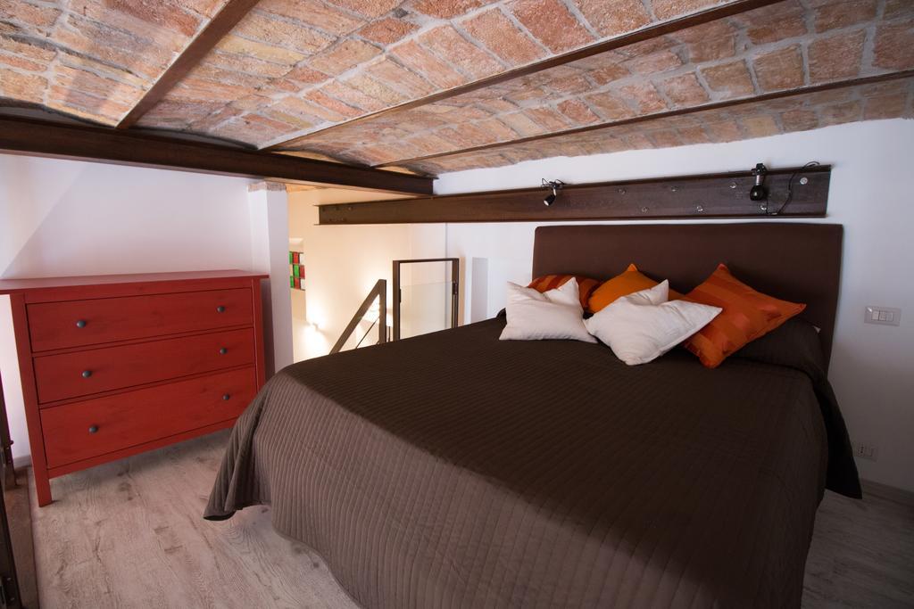 Inner House Рим Стая снимка